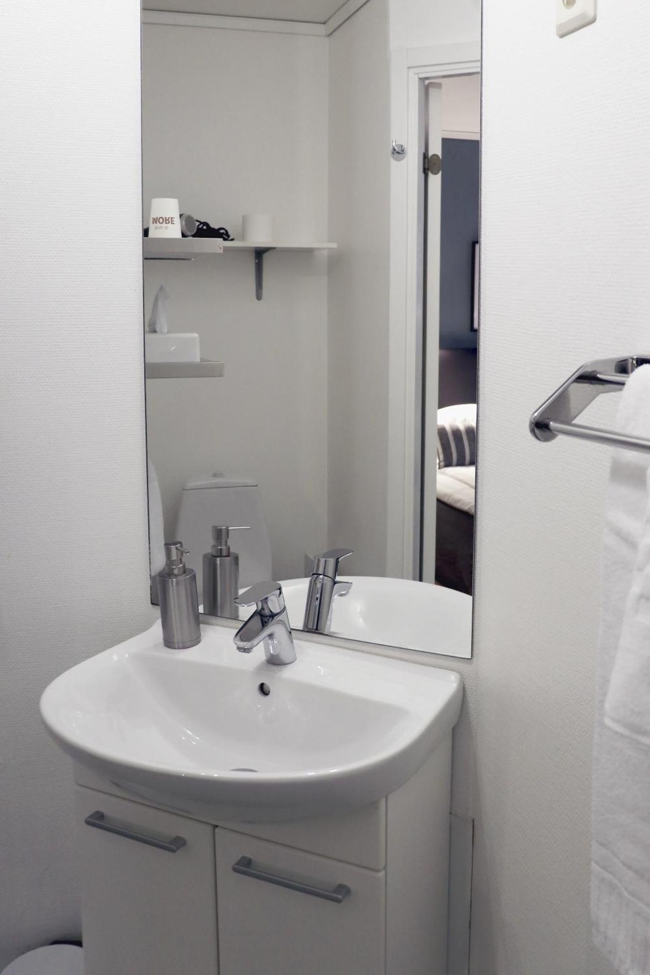 Hotell Miskarp Mjölby Extérieur photo
